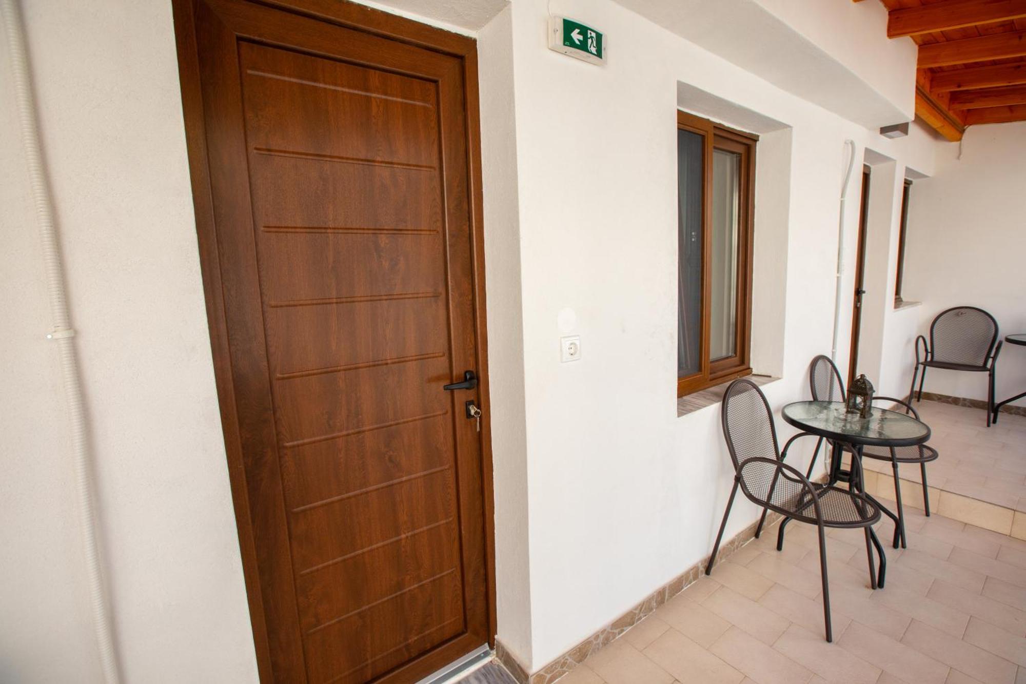 Han/Misafirhane Psarotherma Rooms