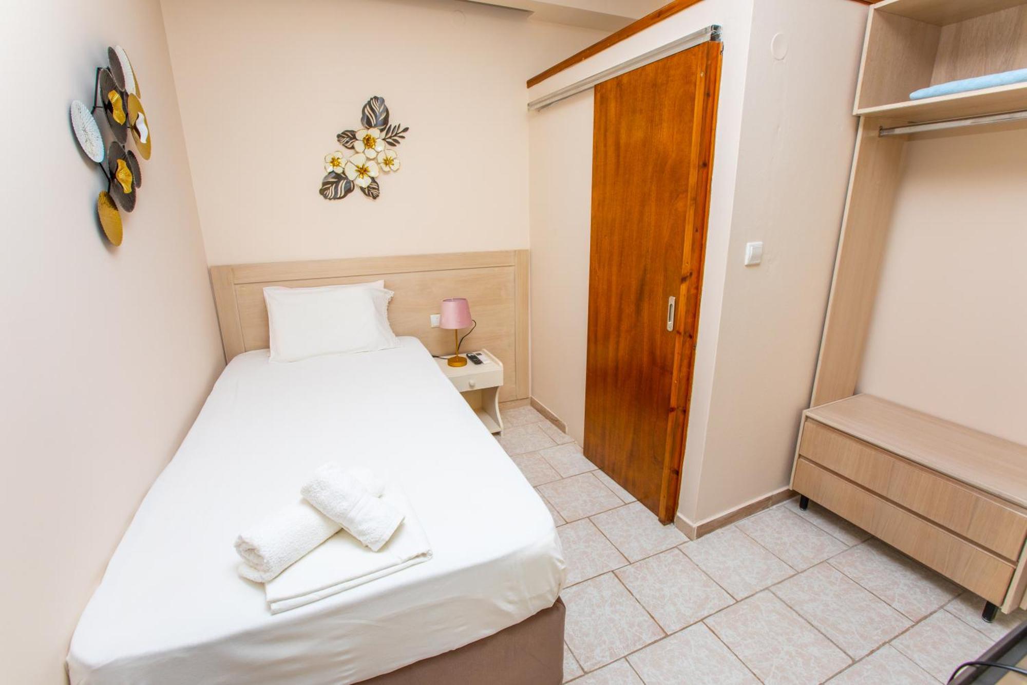 Psarotherma Rooms Han/Misafirhane *