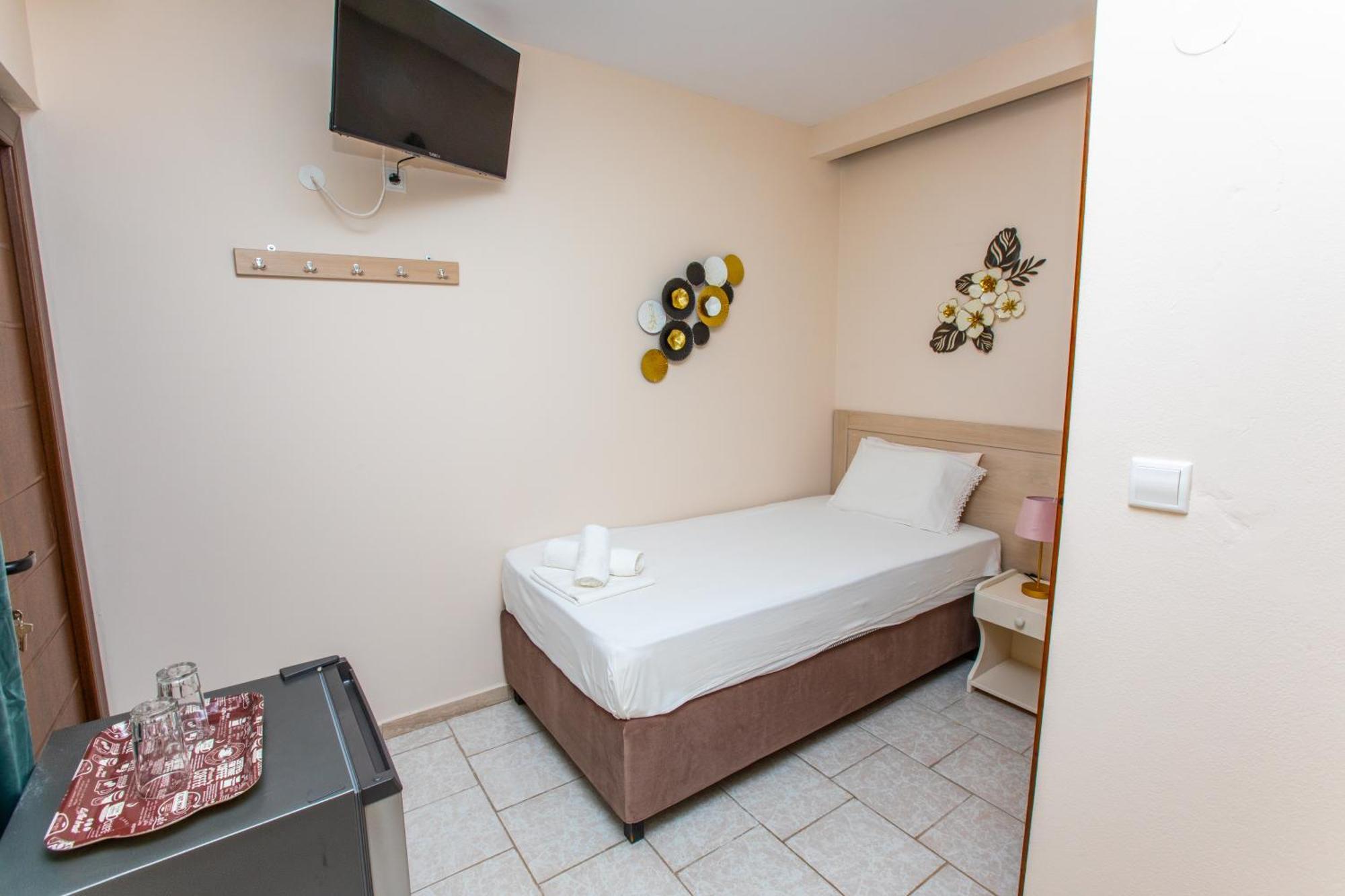 Han/Misafirhane Psarotherma Rooms Samothráki